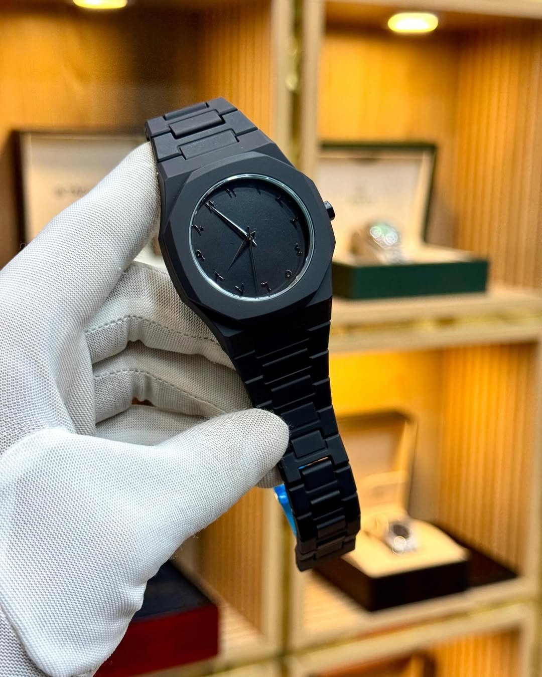 Black Arabic Aura Watch Order nowπ€π€